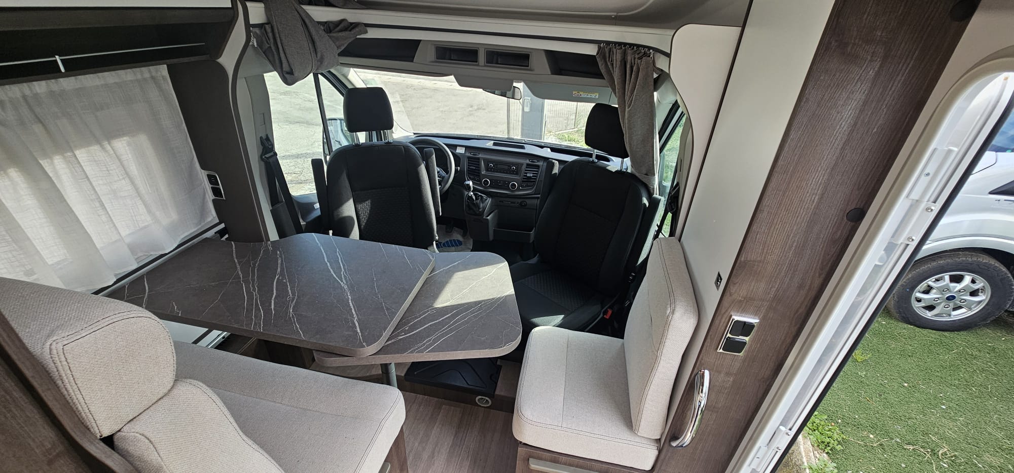 Y840 NEW COMPATTO 599  – 214 CM