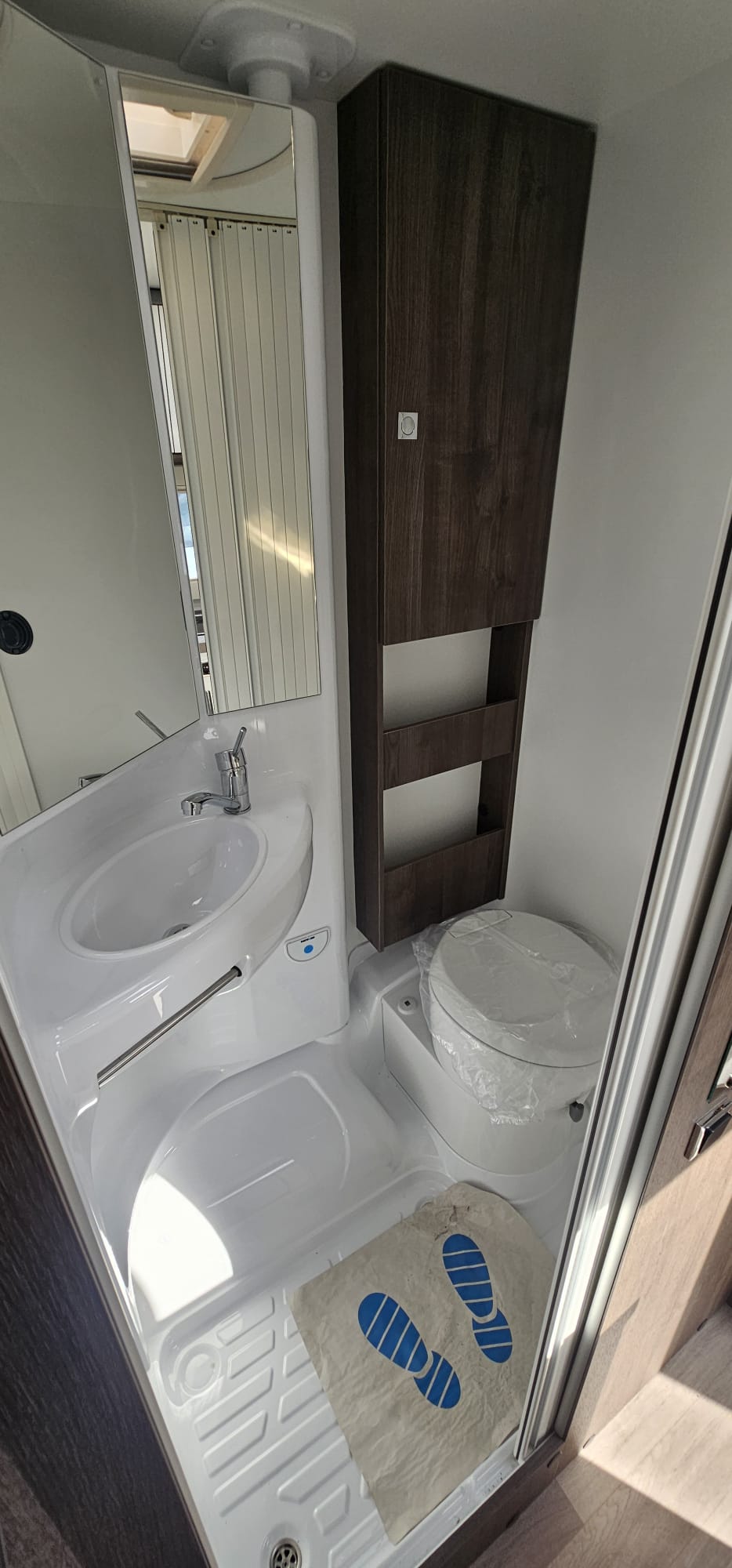 Y840 NEW COMPATTO 599  – 214 CM